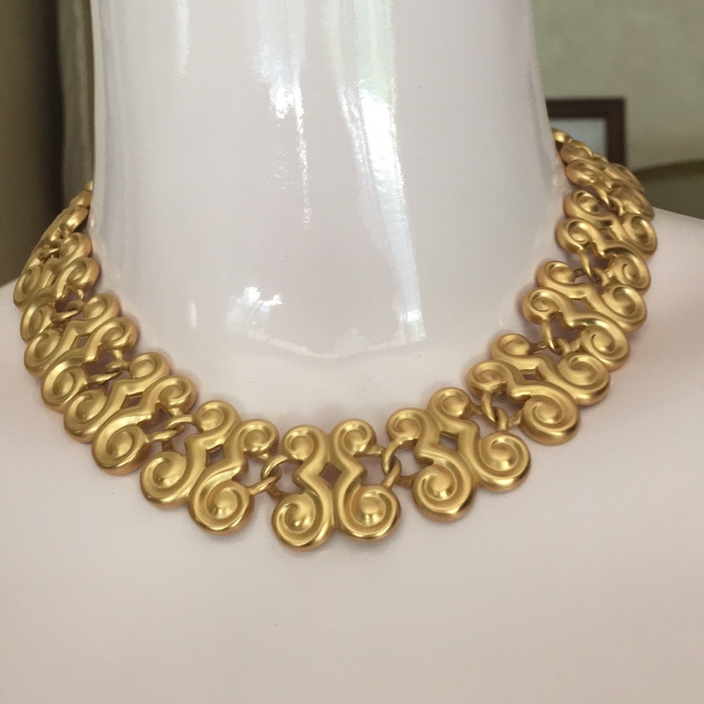 Chain link Necklace by Anne Klein